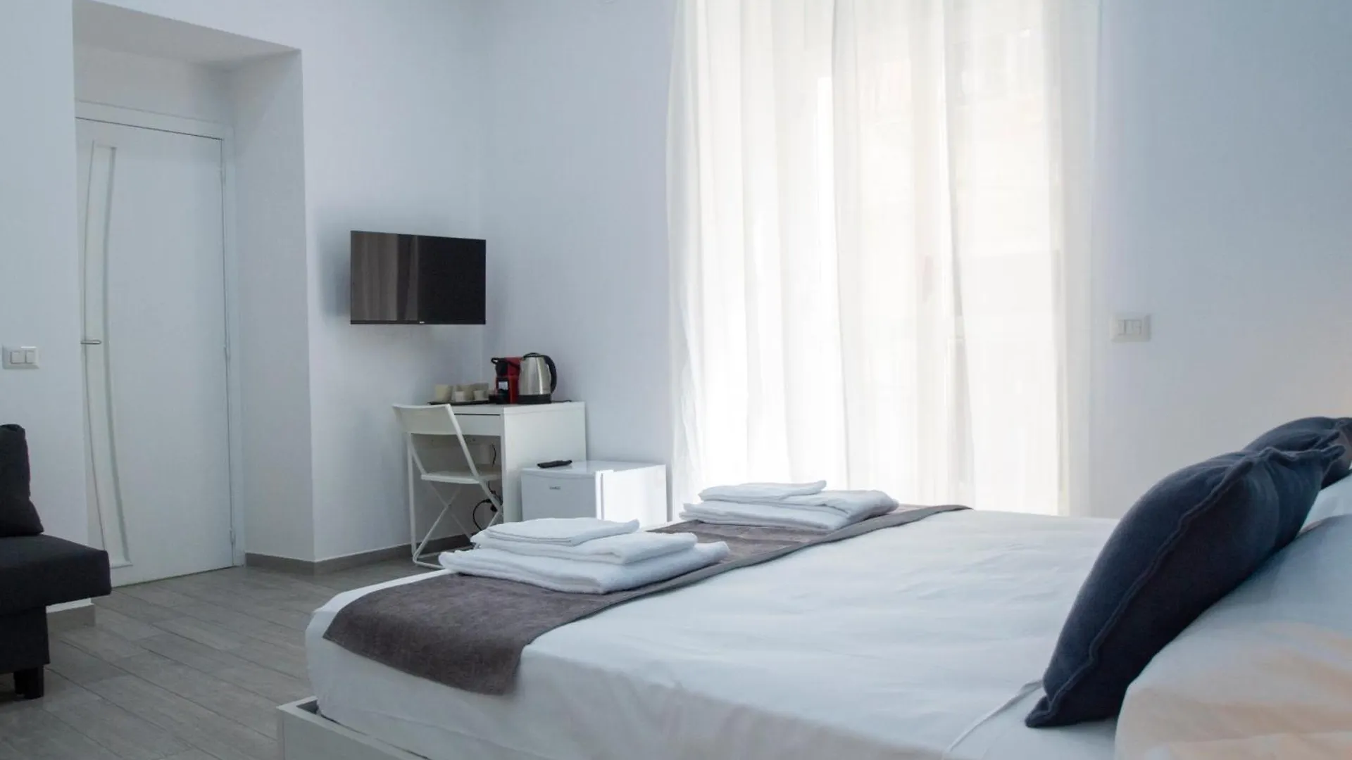 Affittacamere Hotel Il Vicoletto A Toledo Napoli Italia